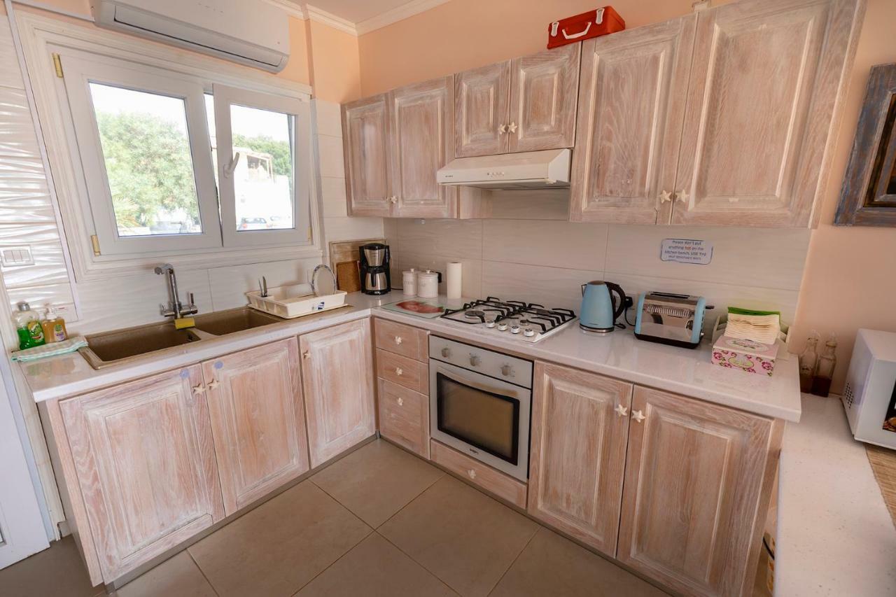 Mariliz Apartamento Larnaca Exterior foto